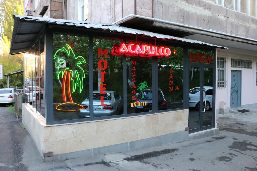Motel Acapulco Erevan Esterno foto