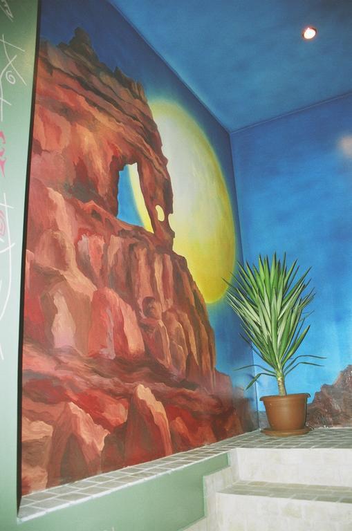 Motel Acapulco Erevan Esterno foto