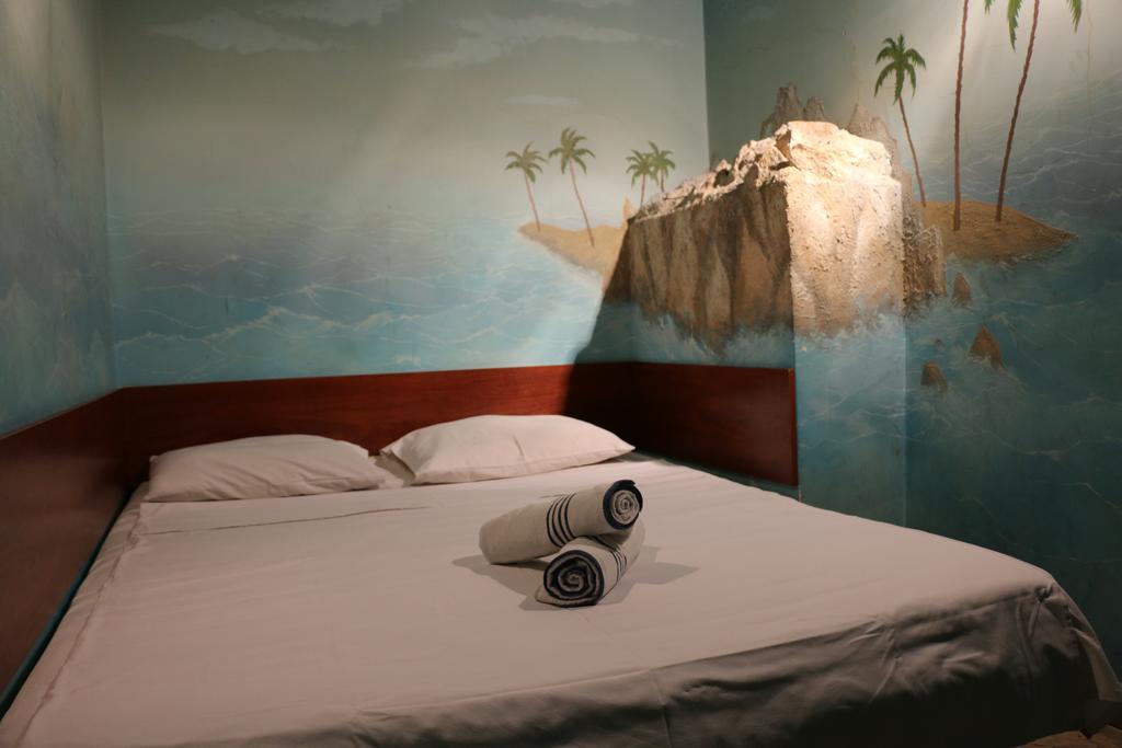 Motel Acapulco Erevan Esterno foto