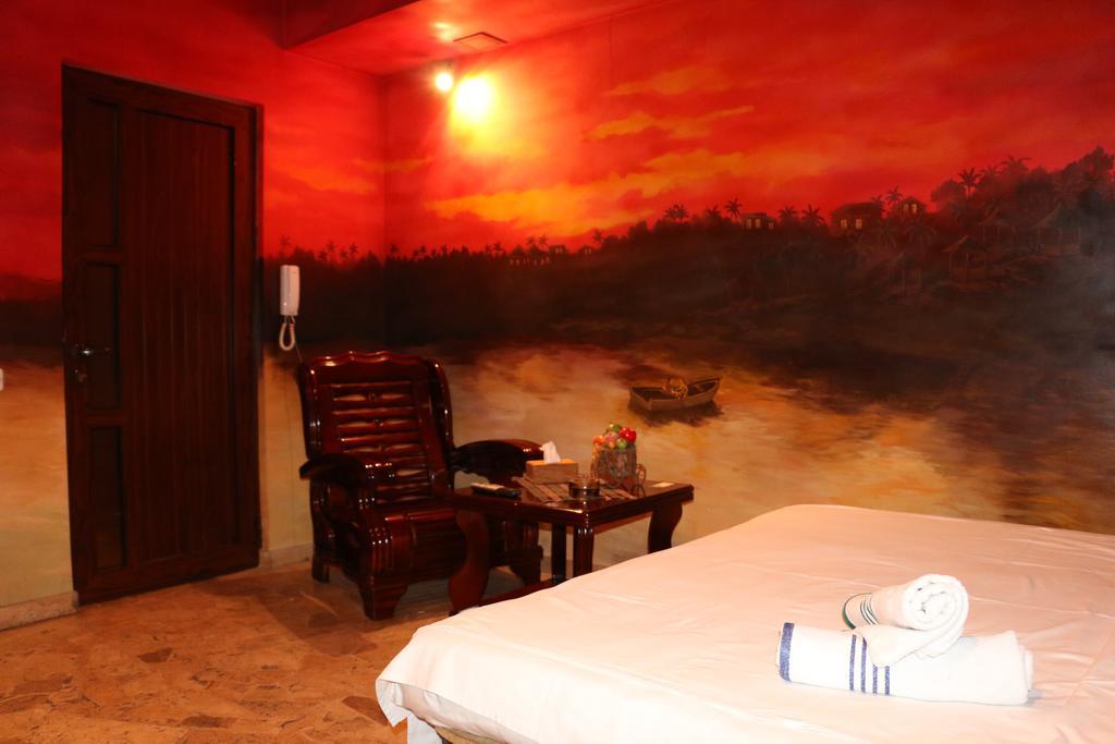 Motel Acapulco Erevan Esterno foto